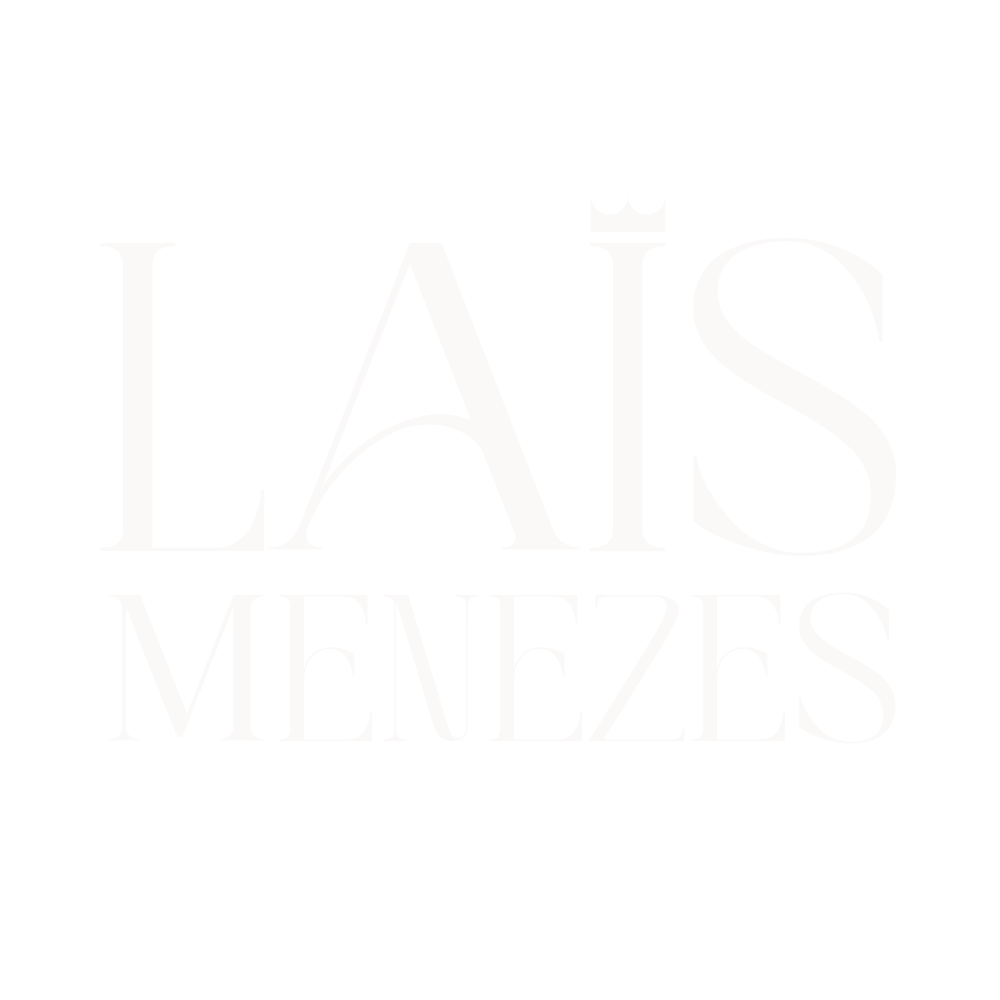Laís Menezes Logo